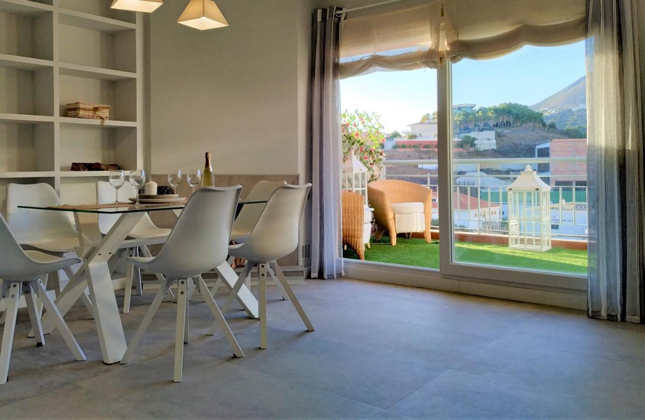 Pena Beach 3 Bedroom Duplex, Bbq, Pool, Sea Views, Benalmadena Exterior photo