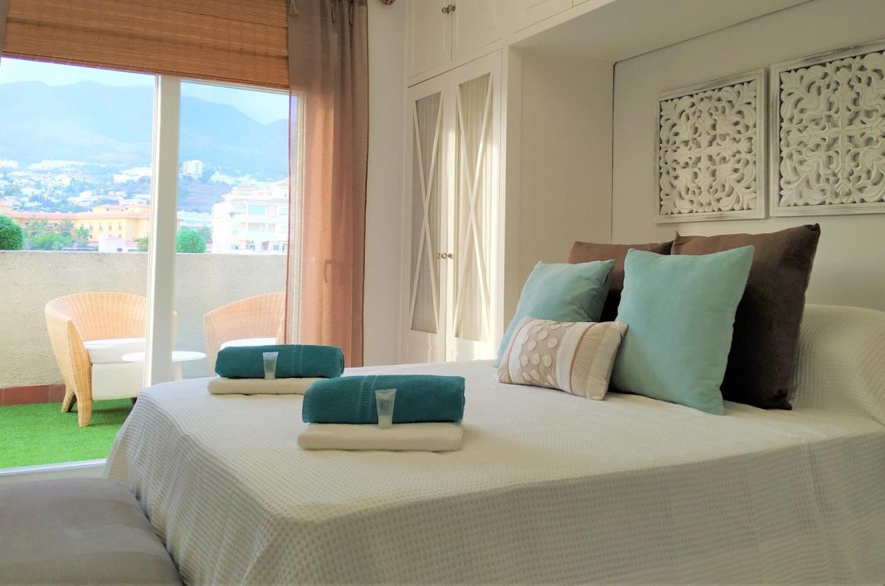 Pena Beach 3 Bedroom Duplex, Bbq, Pool, Sea Views, Benalmadena Exterior photo